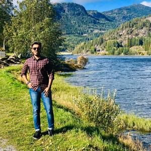 Meet your Posher, Aayush